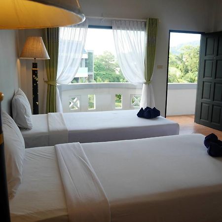 Blue Carina Hotel Phuket Exterior photo