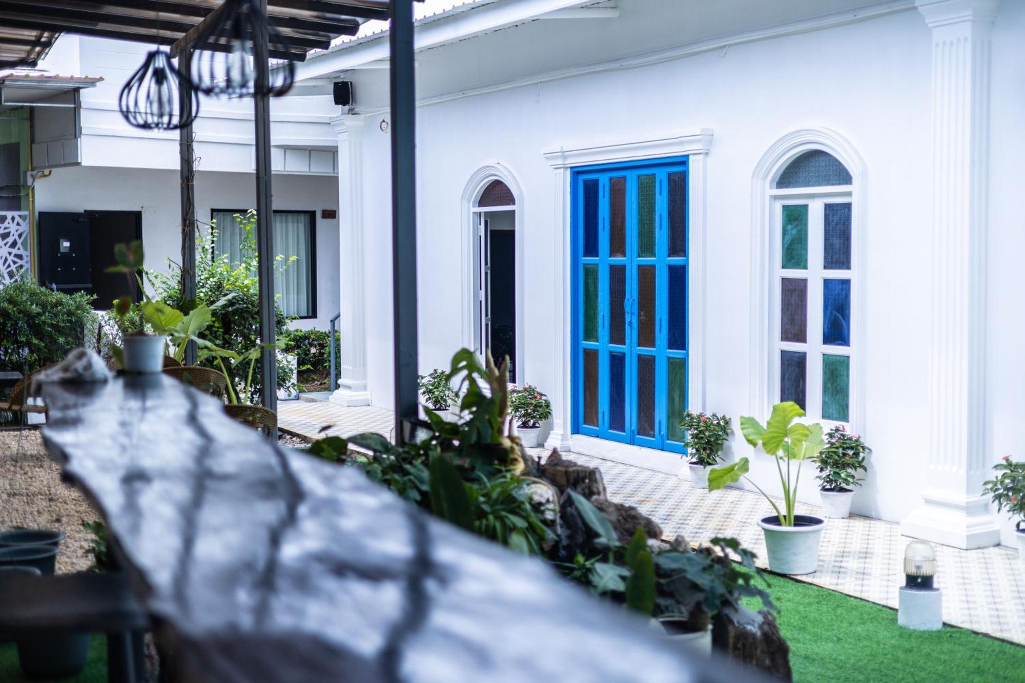 Blue Carina Hotel Phuket Exterior photo