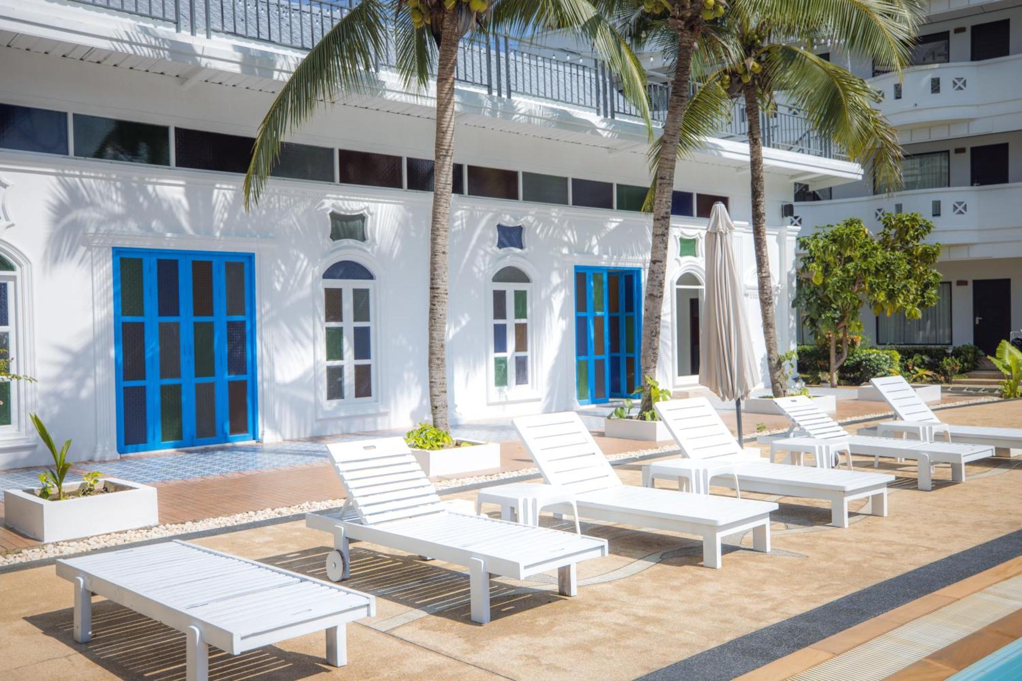 Blue Carina Hotel Phuket Exterior photo