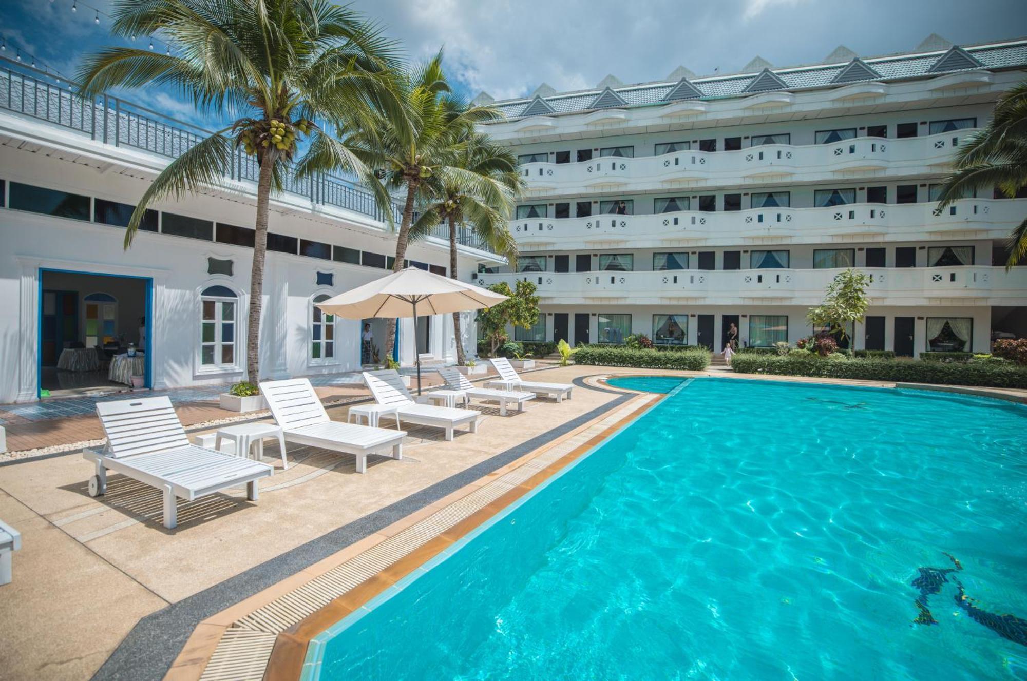 Blue Carina Hotel Phuket Exterior photo