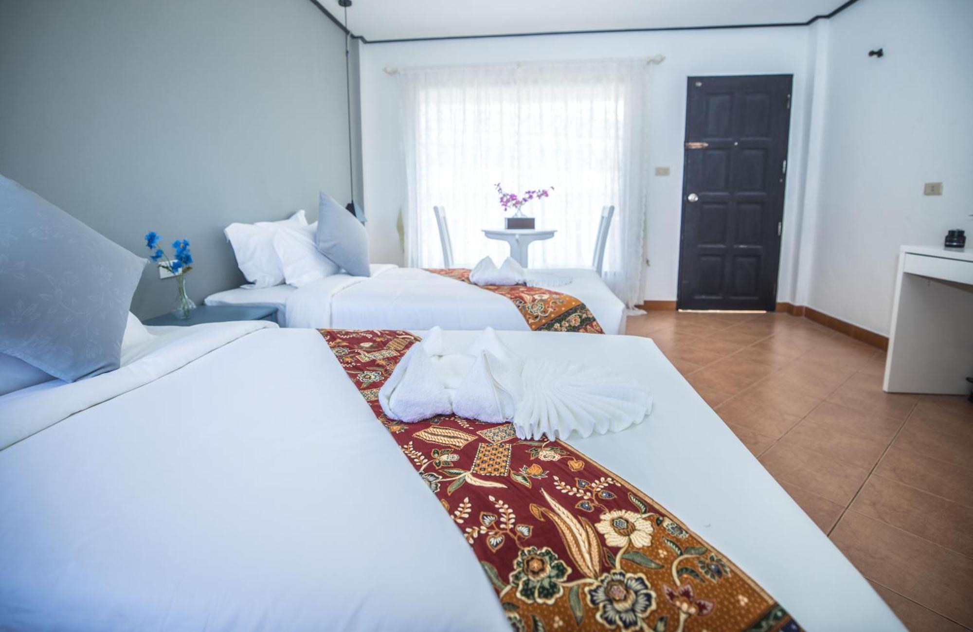 Blue Carina Hotel Phuket Exterior photo