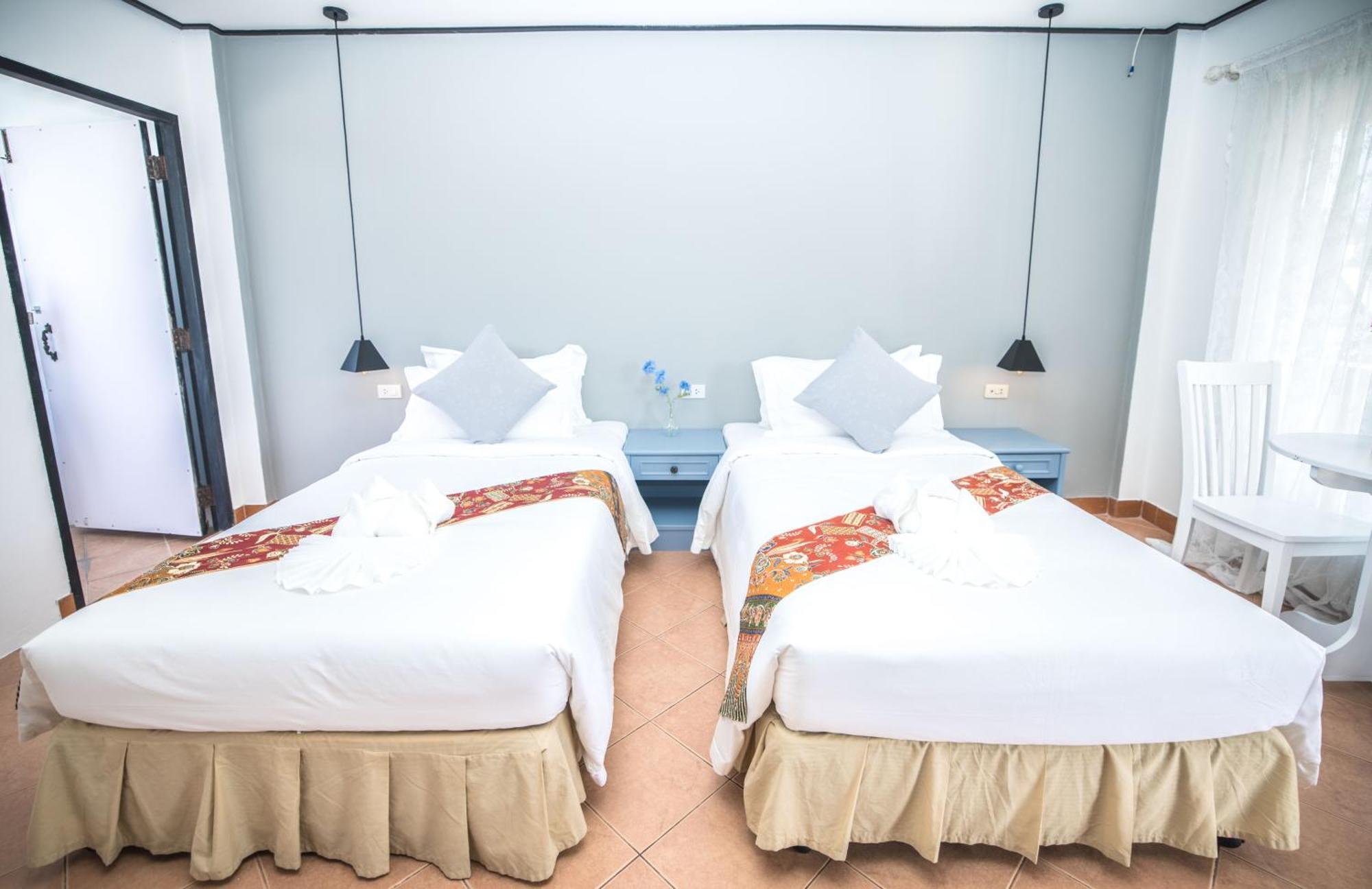 Blue Carina Hotel Phuket Exterior photo