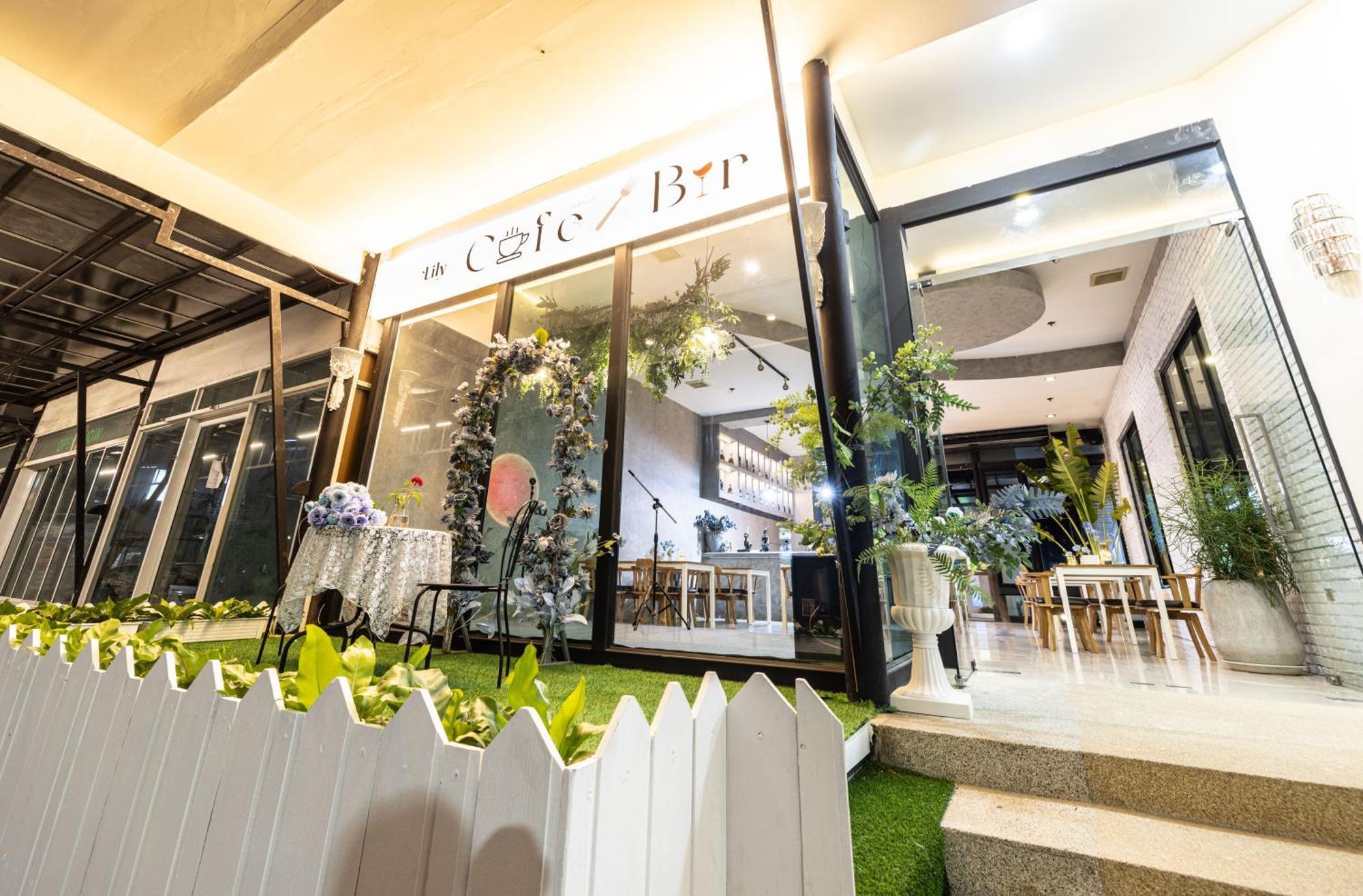 Blue Carina Hotel Phuket Exterior photo